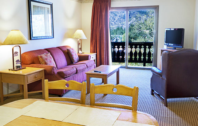 Inn Heidelberg & June Lake